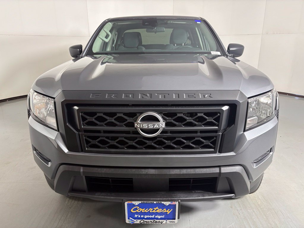 Used 2022 Nissan Frontier S w/ Technology Package RWD image 3