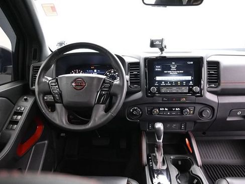 Used 2023 Nissan Frontier PRO-4X w/ Pro-4X Premium Package AWD/4WD image 11
