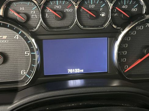 Used 2019 Chevrolet Silverado 1500 LT w/ All Star Edition AWD/4WD image 29