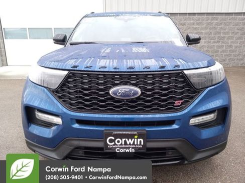 Used 2020 Ford Explorer ST w/ ST Street Pack image 8