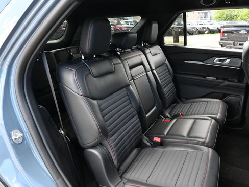 New 2026 Ford Explorer ST-Line w/ Premium Package RWD image 21