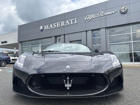 New 2024 Maserati MC20 Cielo RWD image 8