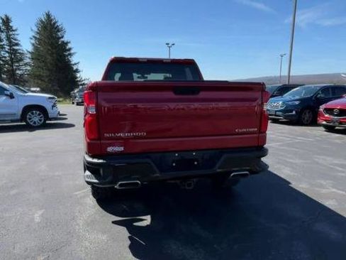 Used 2021 Chevrolet Silverado 1500 Custom Trail Boss AWD/4WD image 7