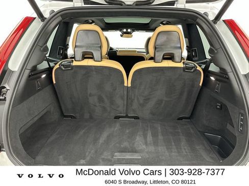 Certified 2025 Volvo XC90 T8 Ultra w/ Lounge Package AWD/4WD image 25