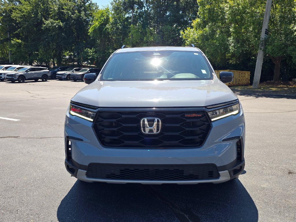 Used 2024 Honda Pilot TrailSport image 6