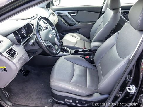 Used 2015 Hyundai Elantra Limited FWD image 15