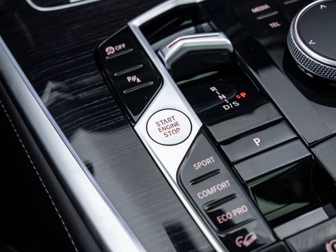 New 2026 BMW X7 xDrive40i w/ M Sport Package image 22