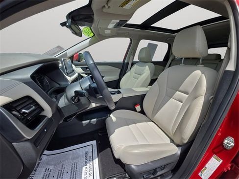 Used 2022 Nissan Rogue SL image 11