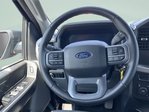 Used 2025 Ford F150 XLT w/ Equipment Group 301A Standard AWD/4WD image 22