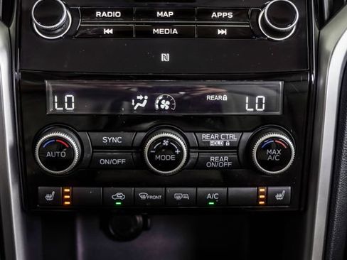Used 2019 Subaru Ascent Limited AWD/4WD image 21