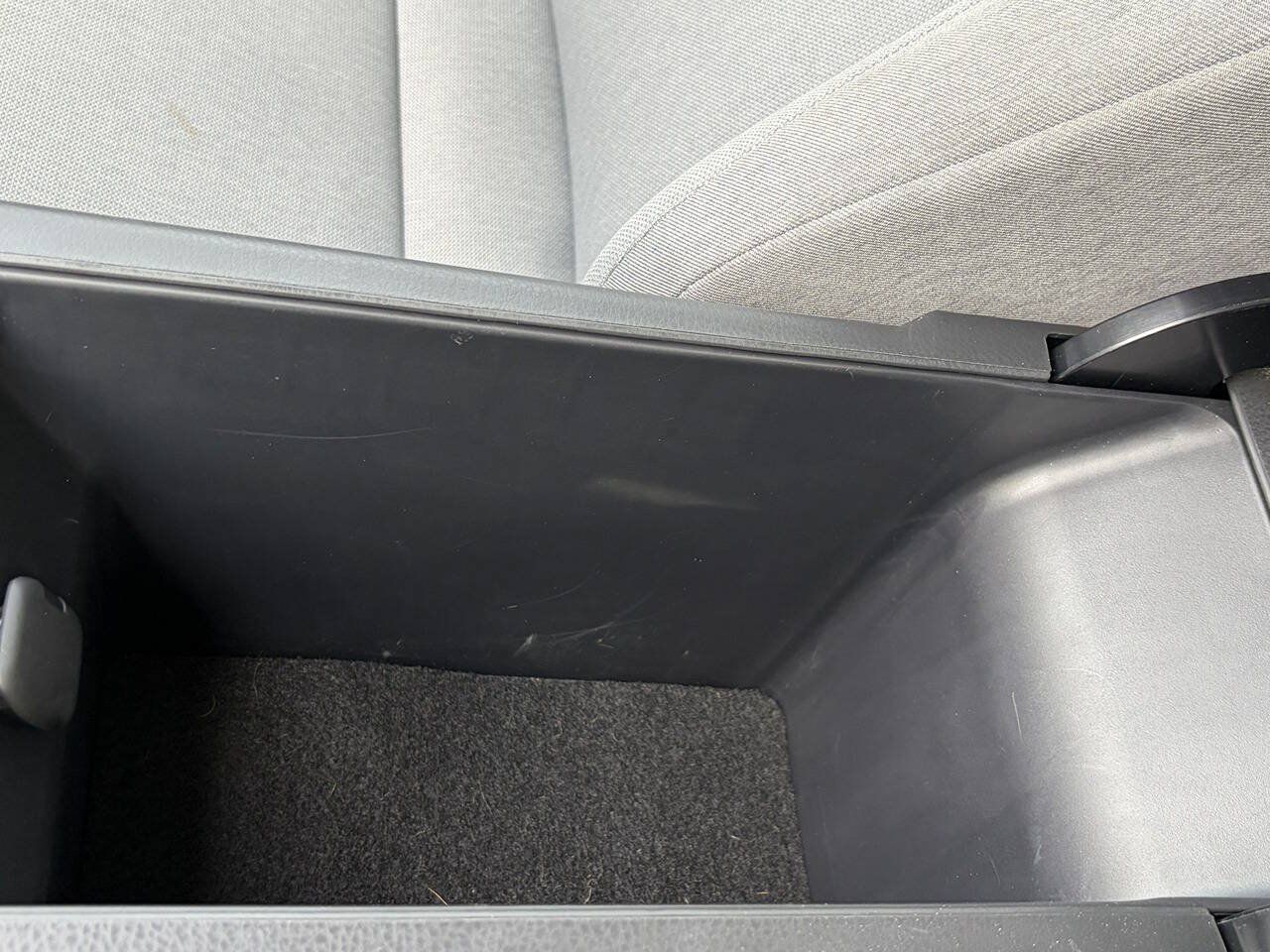 Used 2025 Toyota Camry LE w/ Convenience Package FWD image 39