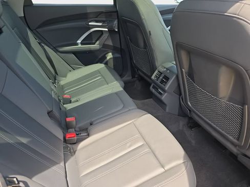 Used 2025 Audi Q5 Premium w/ Convenience Package AWD/4WD image 13
