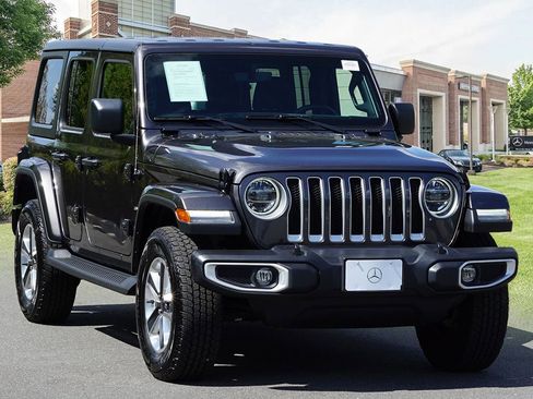 Used 2022 Jeep Wrangler Unlimited Sahara w/ LED Lighting Group image 3