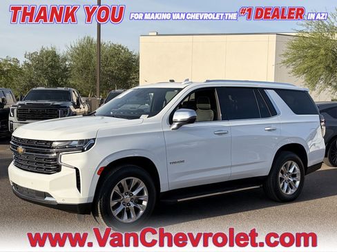 Used 2023 Chevrolet Tahoe Premier RWD image 1