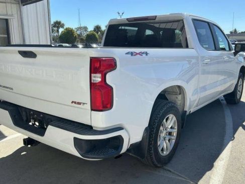 Used 2021 Chevrolet Silverado 1500 RST image 3