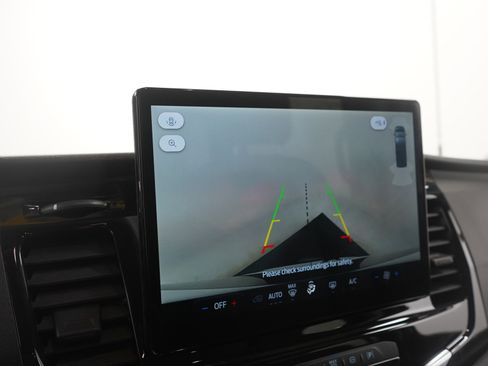 Used 2024 Ford Transit 350 XLT image 24