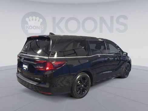 Used 2023 Honda Odyssey Sport image 16
