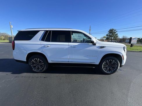 New 2026 GMC Yukon Elevation image 8