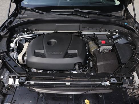 Used 2021 Volvo XC60 T6 Inscription w/ Advanced Package image 46