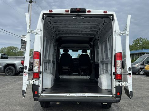 Used 2025 RAM ProMaster 3500 w/ Power Group FWD image 6