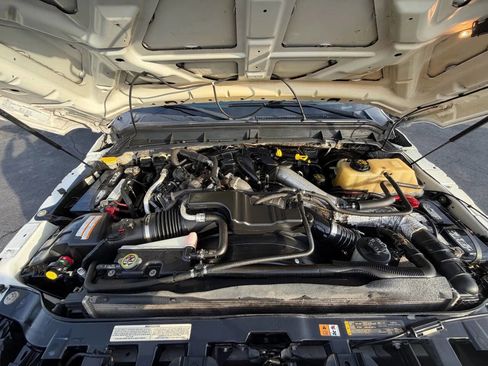 Used 2013 Ford F350 Platinum image 32