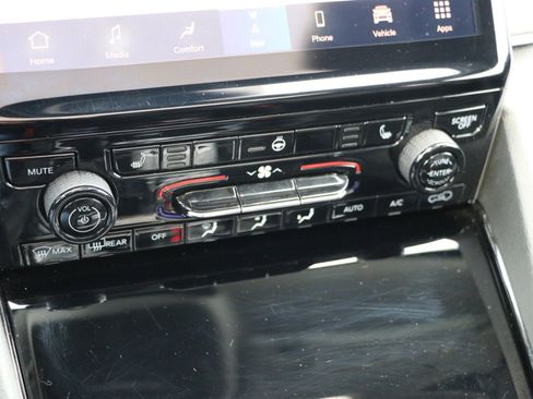 Used 2023 Jeep Grand Cherokee 4WD 4xe image 26