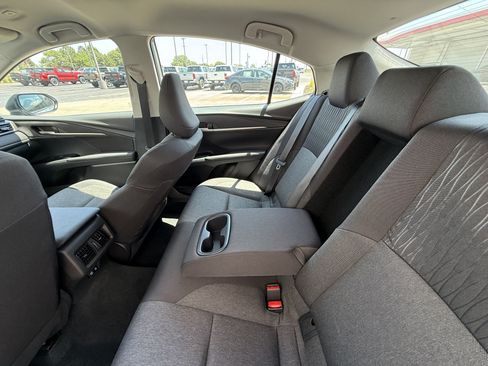 Used 2026 Toyota Camry LE FWD image 23