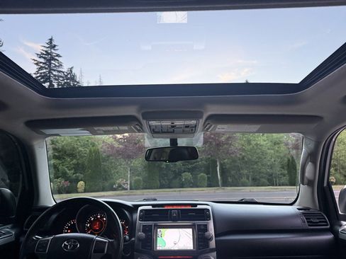 Used 2011 Toyota 4Runner Limited RWD image 22
