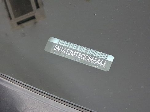 Used 2016 Nissan Rogue SL w/ SL Premium Package image 19