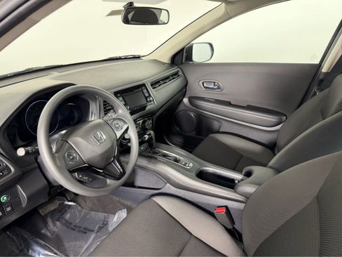 Used 2021 Honda HR-V LX image 10