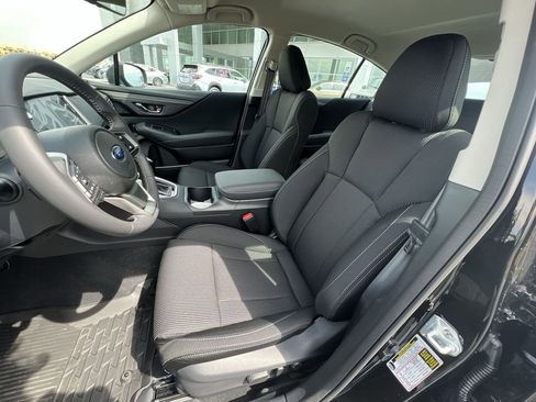 Used 2025 Subaru Legacy Premium AWD/4WD image 18