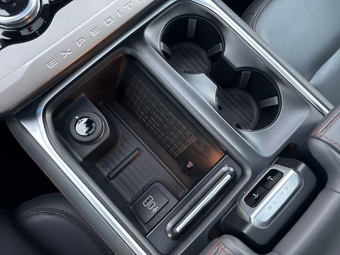 Used 2025 Ford Expedition Max Active image 46