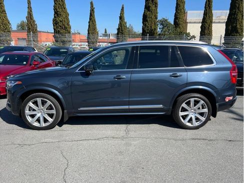 Used 2018 Volvo XC90 T8 Inscription w/ Convenience Package image 7