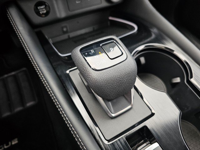 Certified 2026 Nissan Rogue Platinum AWD/4WD image 38