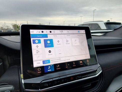 New 2026 Jeep Compass Trailhawk image 21