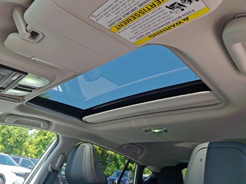 Certified 2025 Subaru Crosstrek 2.5i Limited AWD/4WD image 14