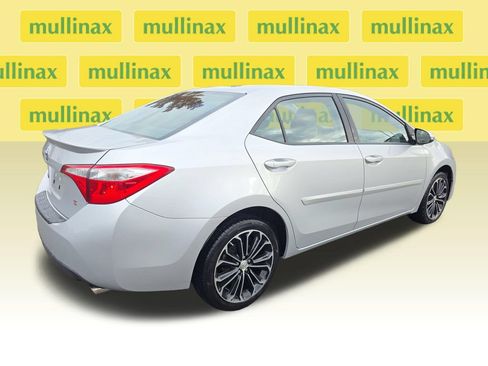 Used 2014 Toyota Corolla S Premium FWD image 3