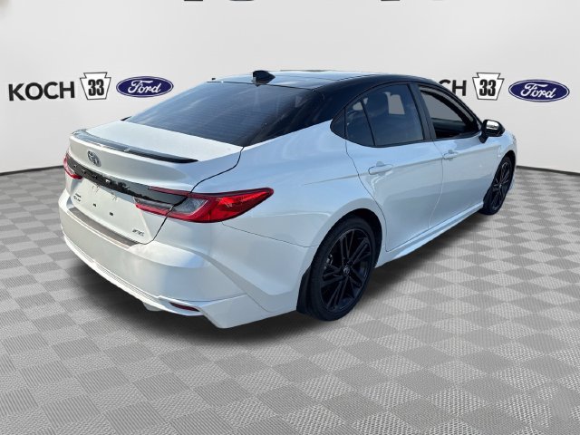 Used 2025 Toyota Camry XSE AWD/4WD image 8