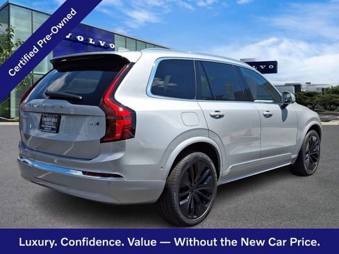 Certified 2025 Volvo XC90 B6 Plus AWD/4WD image 7
