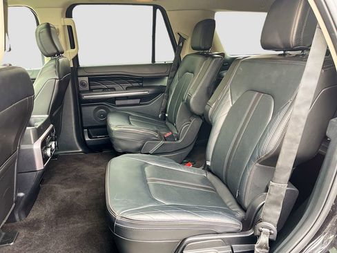 Used 2021 Ford Expedition Platinum image 26