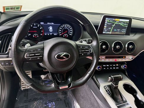 Used 2019 Kia Stinger GT1 image 27