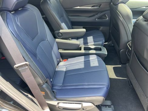 Certified 2026 INFINITI QX60 Sport w/ Dark Cargo Package AWD/4WD image 17