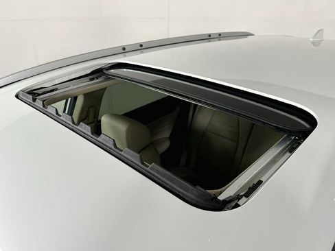 Used 2021 Honda CR-V Touring image 20
