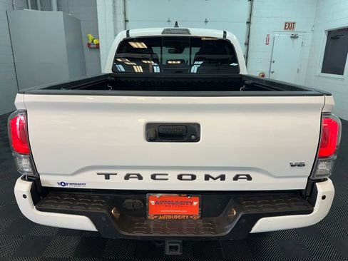 Used 2023 Toyota Tacoma TRD Sport w/ Advanced Technology Package AWD/4WD image 8