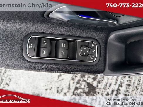 Used 2022 Mercedes-Benz A 220 4MATIC image 14