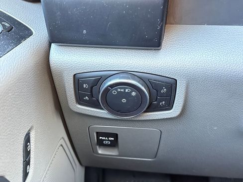 Certified 2019 Ford F150 XL w/ Equipment Group 101A Mid image 23