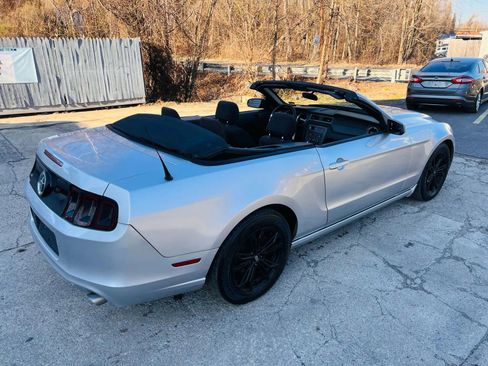 Used 2014 Ford Mustang V6 Convertible 2D image 13