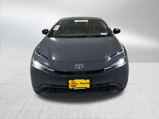 Used 2025 Toyota Prius LE FWD video 2
