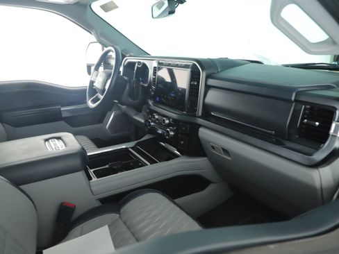 Used 2024 Ford F250 Limited w/ FX4 Off-Road Package image 13