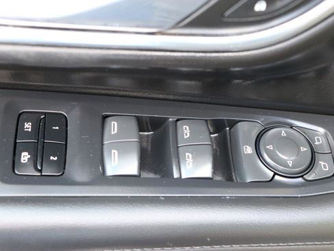 Used 2024 Chevrolet Tahoe LT AWD/4WD image 52